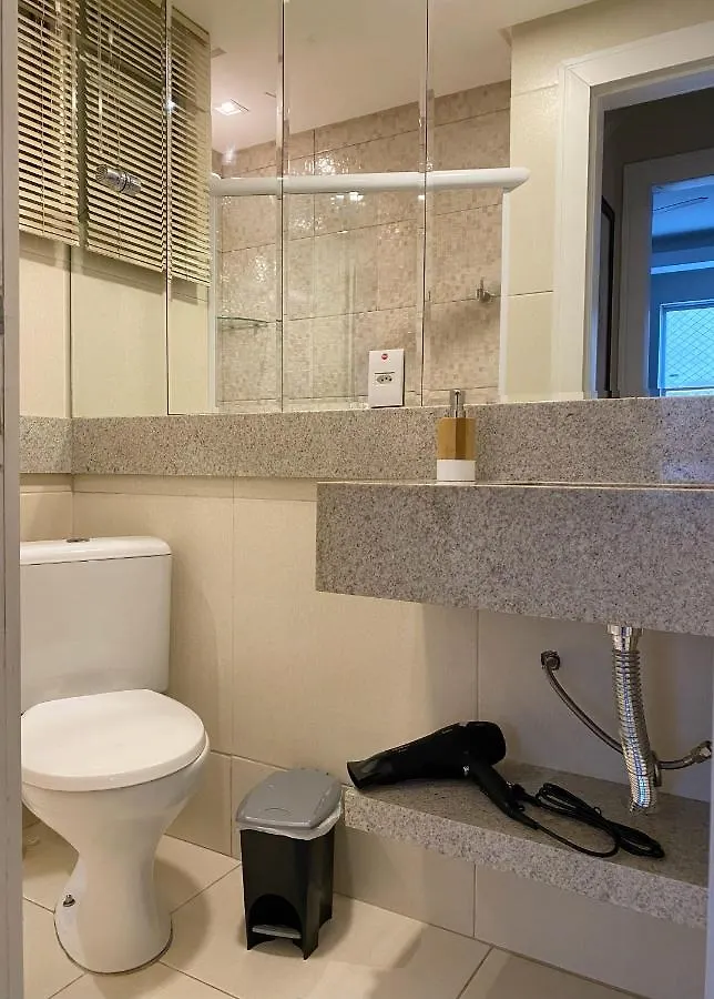 Apartamento Ape Coracao Bc 1 Qto 4 Pess 300M Praia Garagem Priv Balneário Camboriú Brasil